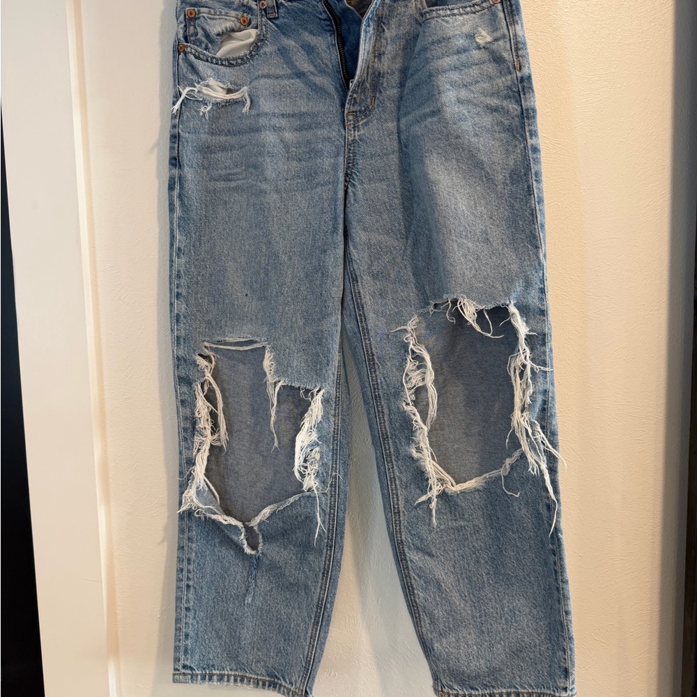 Distressed Blue Jeans 4 xshort